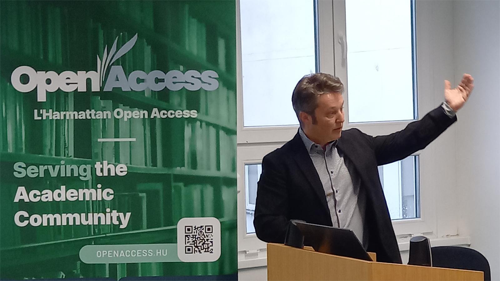 L’Harmattan open access workshop az Országos Neveléstudományi Konferencián