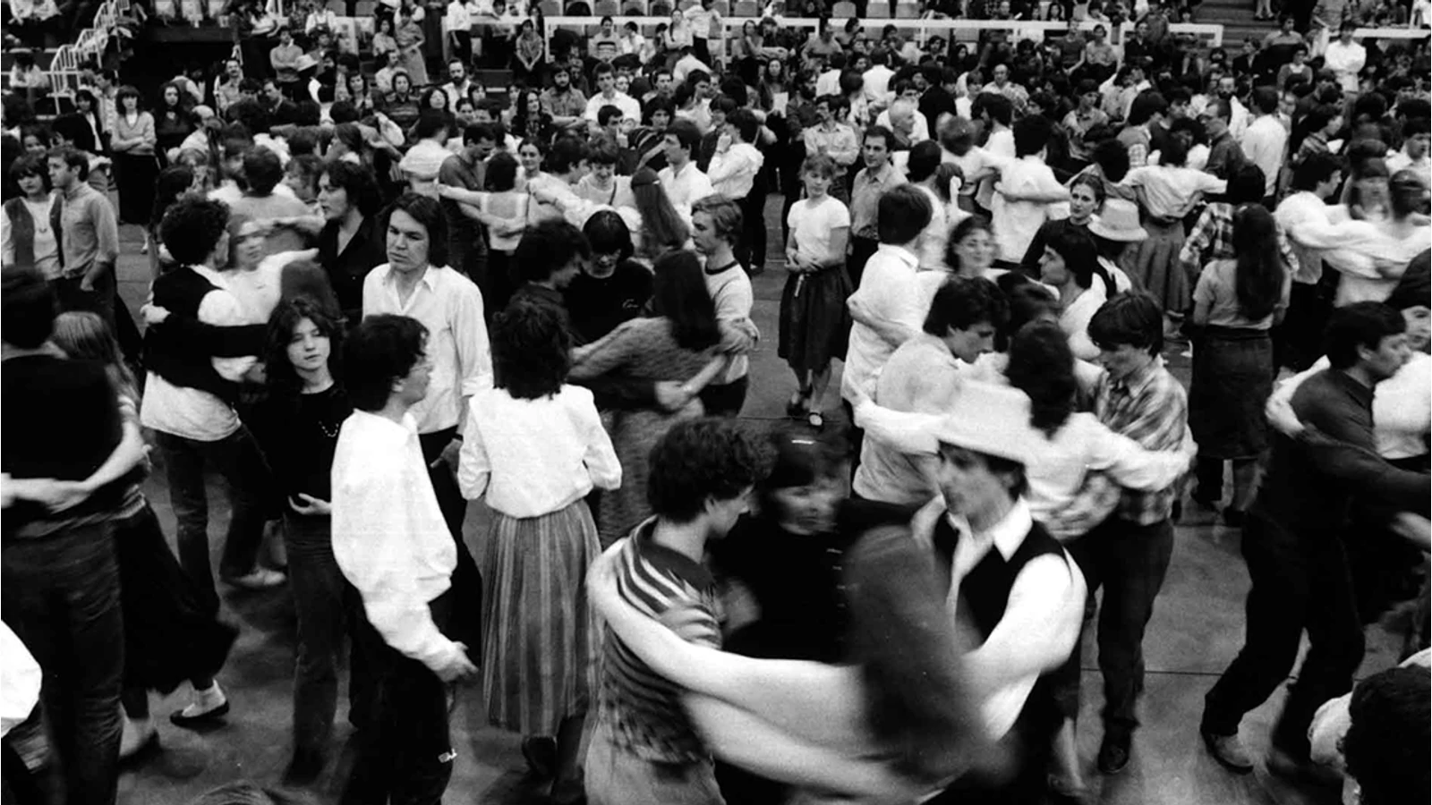 Könvbemutató: Szilvay Gergely: Józan részegség – Interjúkötet táncházmozgalmárokkal